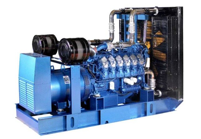 衡阳康明斯30kw小型柴油二手发电机组 衡阳康明斯30kw小型柴油二手发电机组